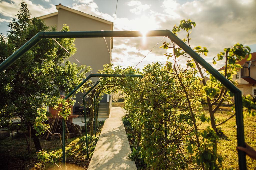 Apartments Essentia Podstrana Eksteriør bilde